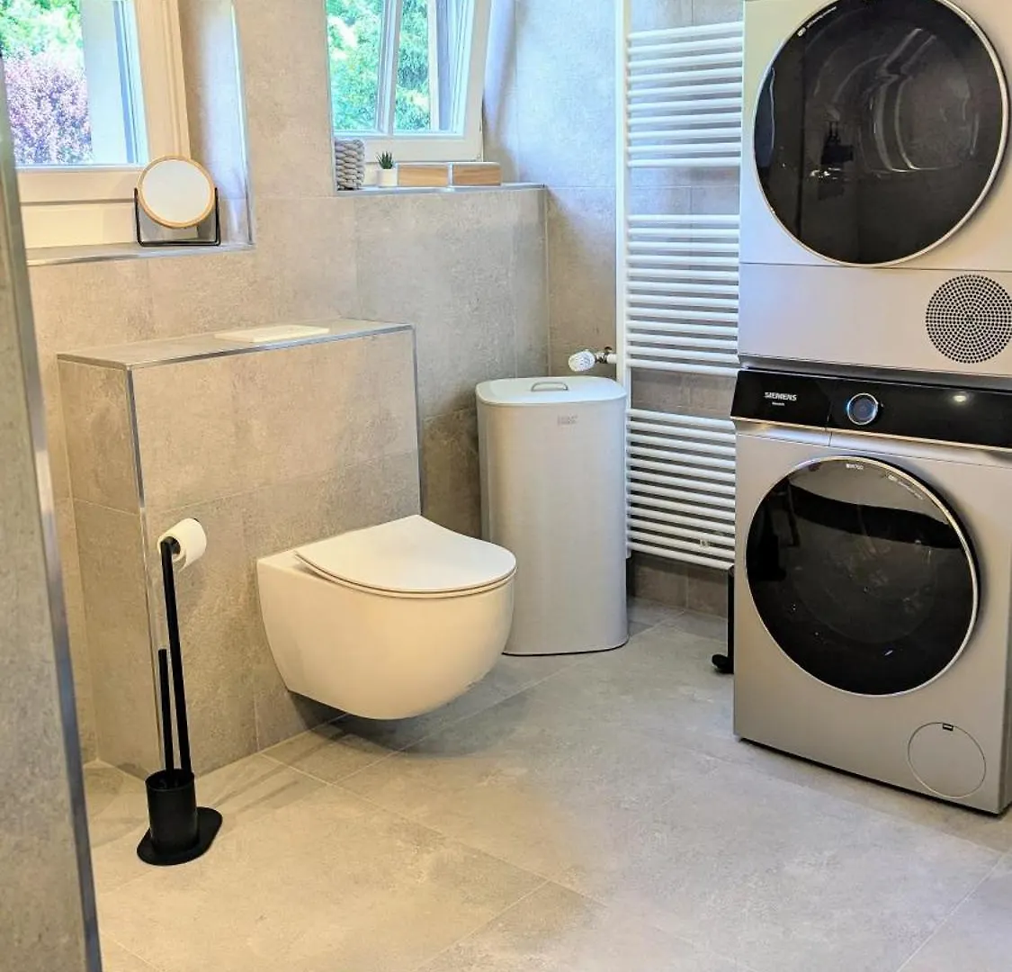 Daire Die Watzmannsuite - Familienfreundliche Ferienwohnung In Historischer Villa Mit Kamin, Infrarotkabine, Balkon, Garten, Nur 10 Gehminuten Ins Zentrum Von Berchtesgaden Bischofswiesen Almanya
